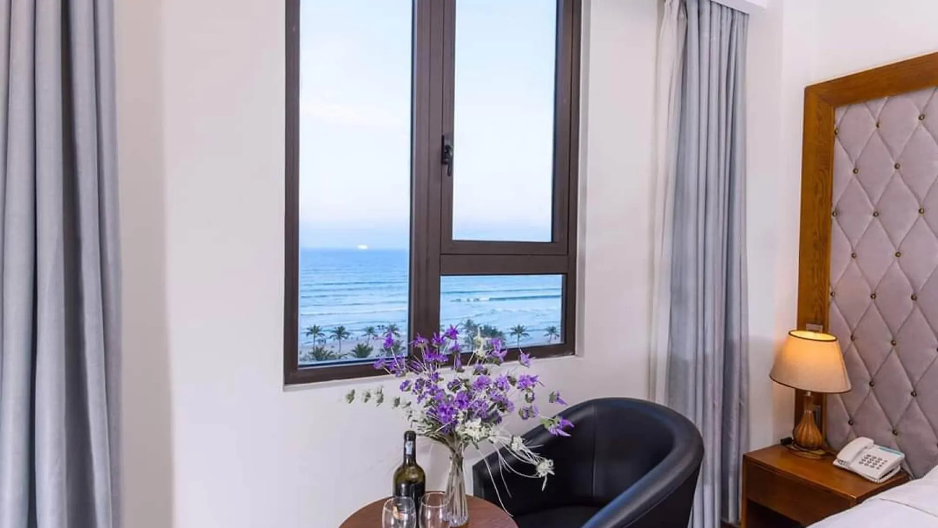 Royal Charm Hotel Da Nang