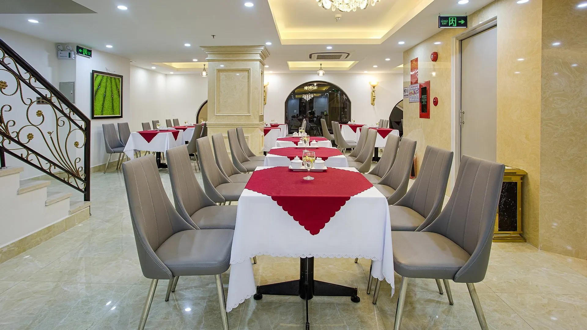 Royal Charm Hotel Da Nang